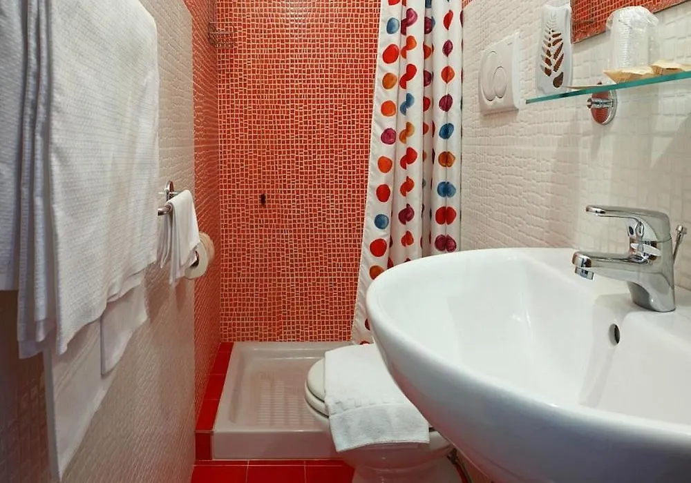 Hotel Garibaldi-1
